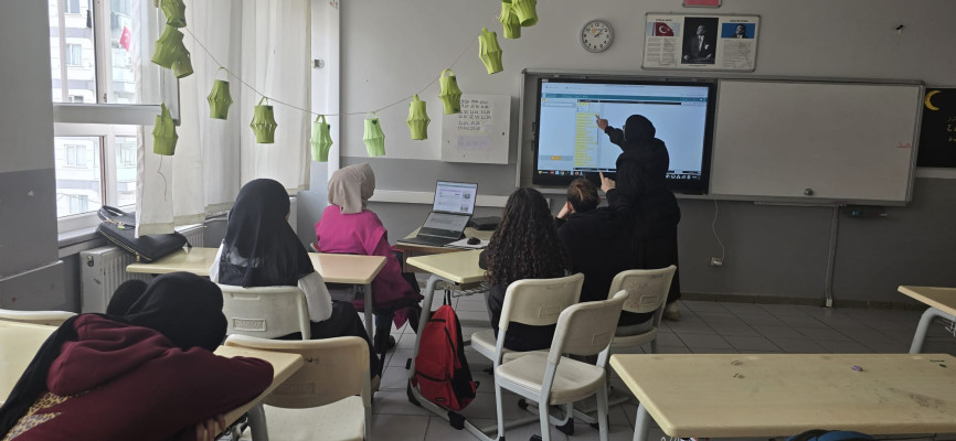 ÇEKMEKÖY FATMA ZEHRA KIZ ANADOLU İMAM HATİP LİSESİ KODLAMAYA GİRİŞ
